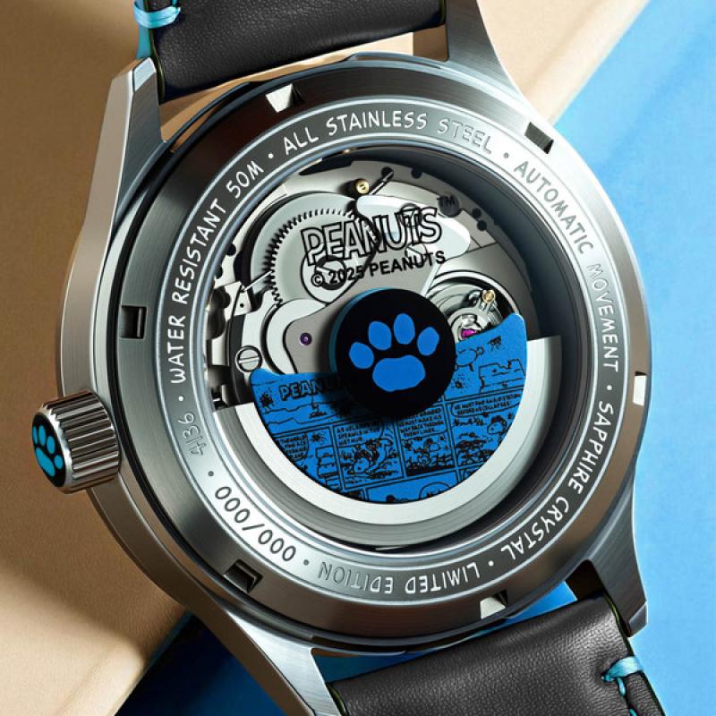 AVI-8 x Peanuts Snoopy Flying Ace GMT Automatic in Cream Brigade