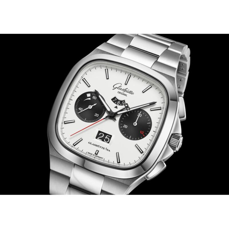 1-37-02-18-02-70 Seventies 'X' Chronograph